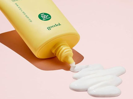 GOODAL Green Tangerine Vita C Dark Spot Tone Up Cream SPF50+ PA++++