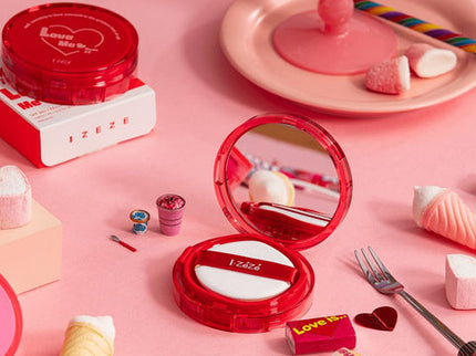 IZEZE Love Me Cushion #23