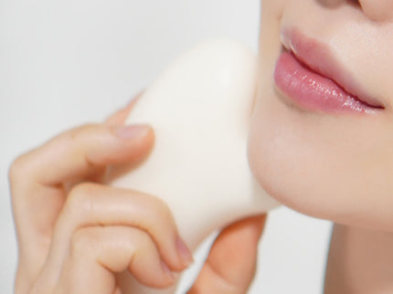 VELLA BON Shea Butter Gwalsa Cleansing Bar